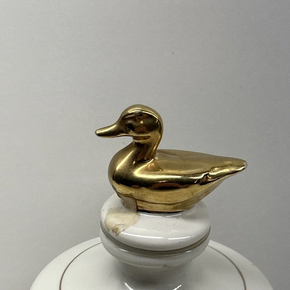 Vintage 1972 Ducks Unlimited Old Cabin Still Wings Across The Continent Decanter